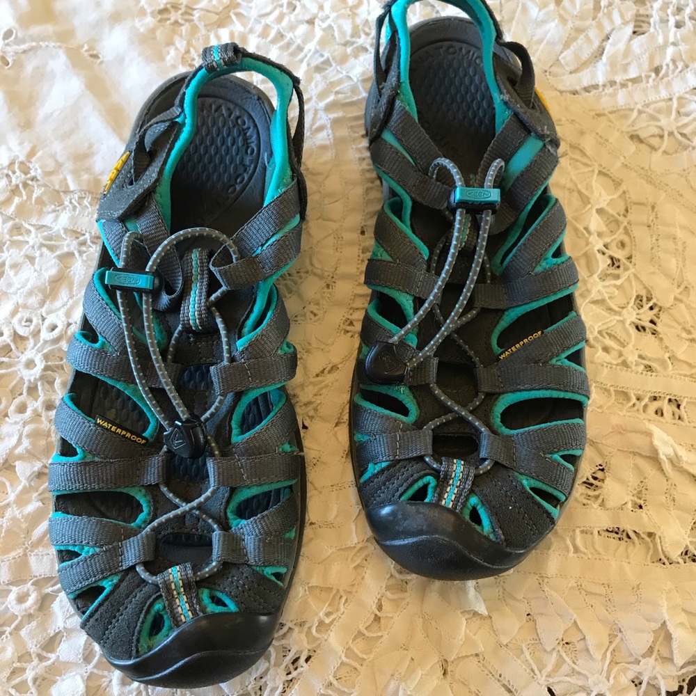 Keen water shoes/sandals, size 8